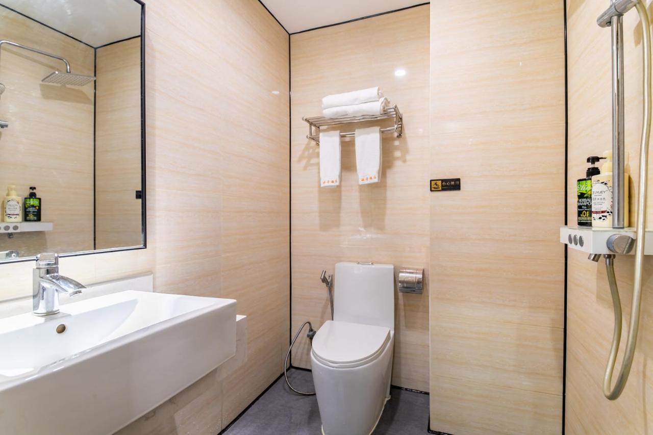 Puzzle Hotel - Zhongshan 8Th Road Chenjiaci Subway Station Branch Гуанчжоу Экстерьер фото