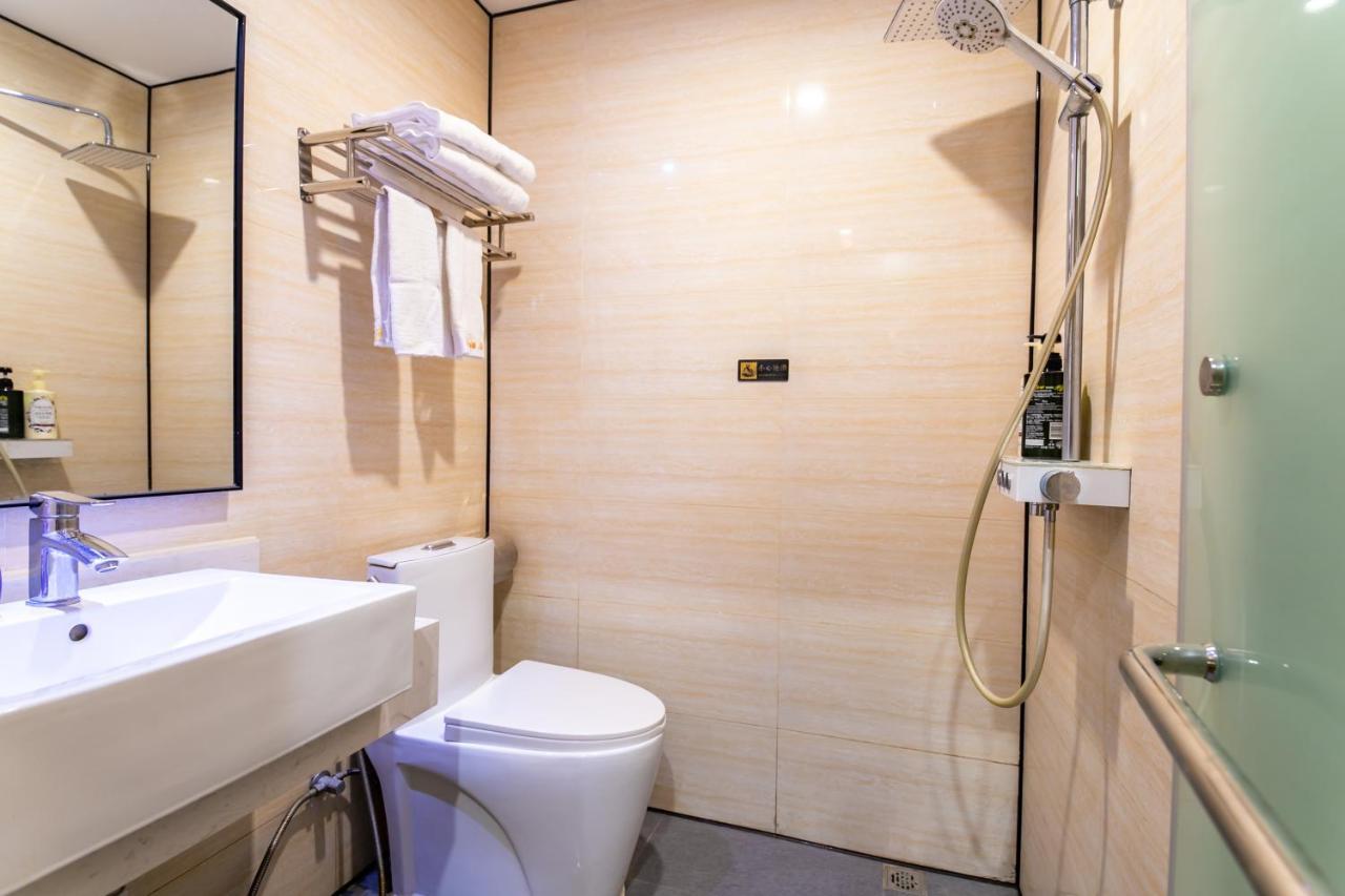 Puzzle Hotel - Zhongshan 8Th Road Chenjiaci Subway Station Branch Гуанчжоу Экстерьер фото
