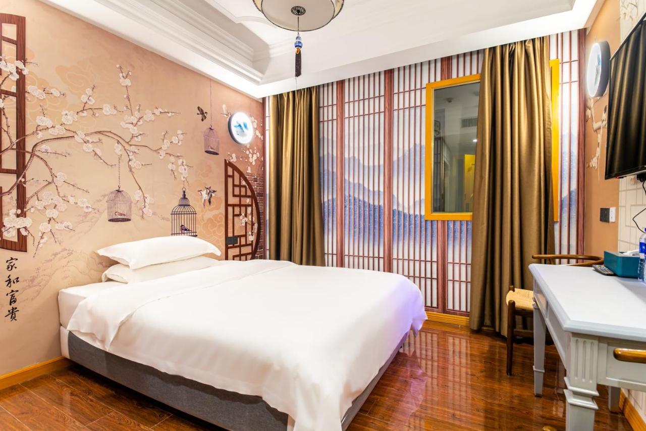 Puzzle Hotel - Zhongshan 8Th Road Chenjiaci Subway Station Branch Гуанчжоу Экстерьер фото